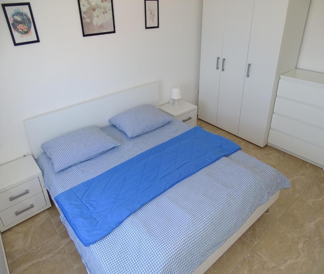 Apartmani David Vir Luaran gambar